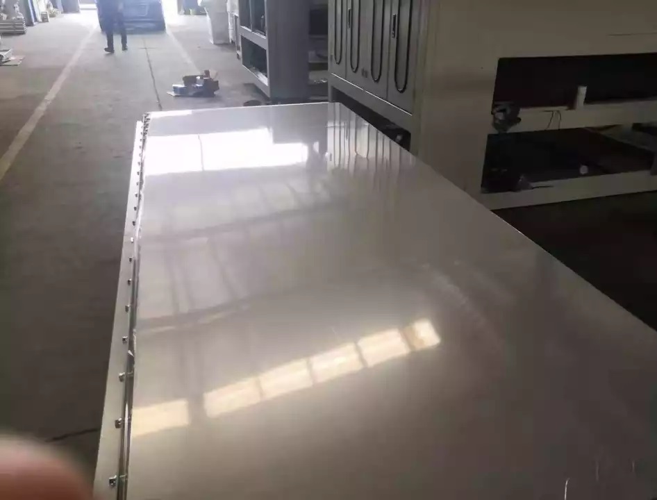 TC Woodworking Machinery  PET /PVC Film Metal Sheet Laminating Machine