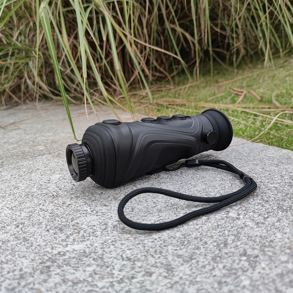 Приборы ночного видения объема TM1 термического изображения Monocular кракторейсовые с Handheld