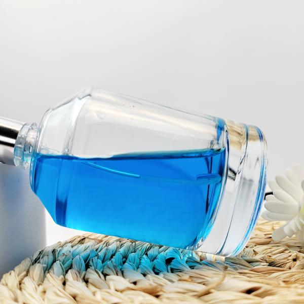 Productos de vidrio Botella de perfume vacía de 50 ml con diseño transparente y material del collar