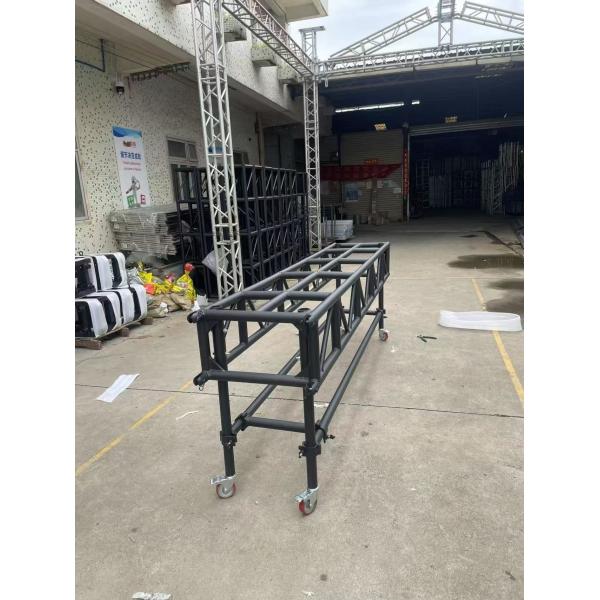 Aluminum Stage Truss with 700kg Load-bearing Capacity and Quick Connection for Hanging Lights
