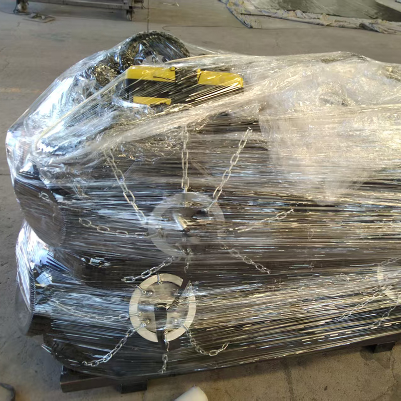 High Performance Floating Marine Fender Thick Rubber Material for Dock and Port Impact Protection