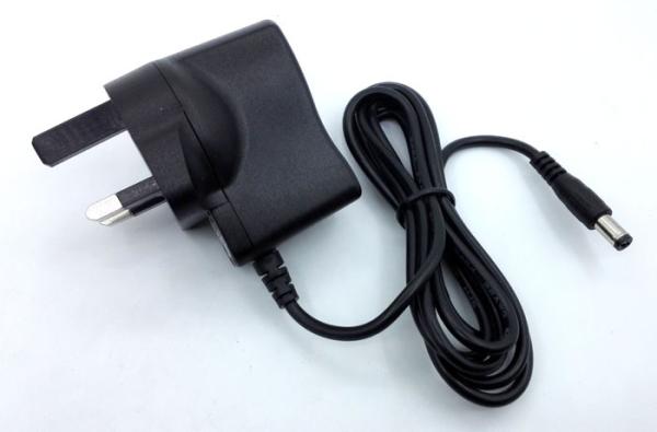 4.2v 200mA 3v 500mA 5v 2500mA 8v 600ma 6V 100ma 9V 1000mA adaptor /charger