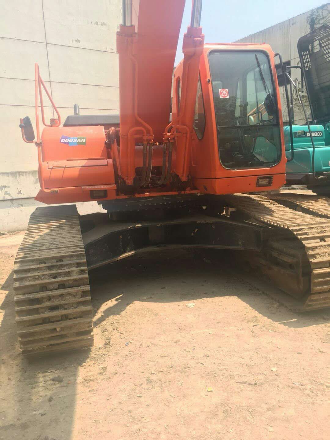 Тип ползака Использованный экскаватор Doosan 370 Подержанное строительное оборудование