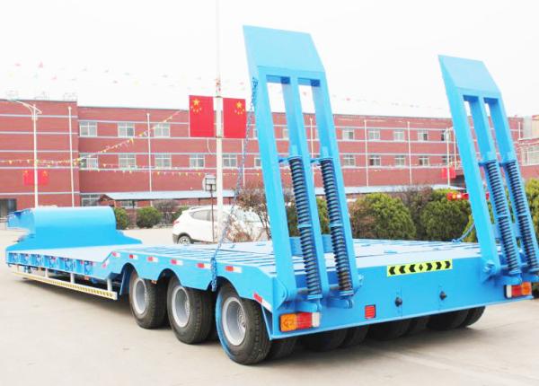 2 Axles 3 Axle 4 Axle Heavy Duty Hydraulic Low Loader Semi Trailer for Heavy Loads