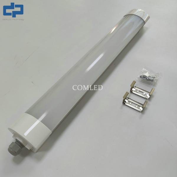 Luminaire linéaire LED dimmable, étanche IP66, industriel, tri-preuve, réglette