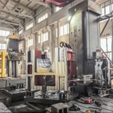 Partes de corte de placas metálicas personalizadas de acero al carbono que irradian muchos campos industriales