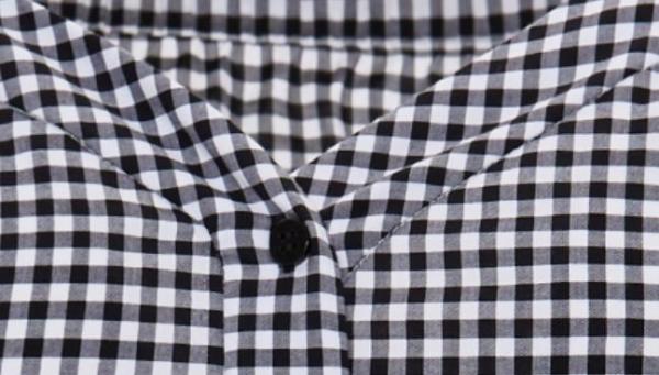 18l 4 Holes Black Dress Shirt Buttons Resin Material High Temperature Resistance
