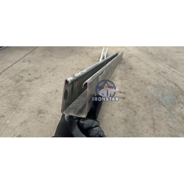 “America Standard C Guide Rail Roll Forming Machine Automatic Shutter Door Siding Track Making Machine For Metal Rolling Shutter”