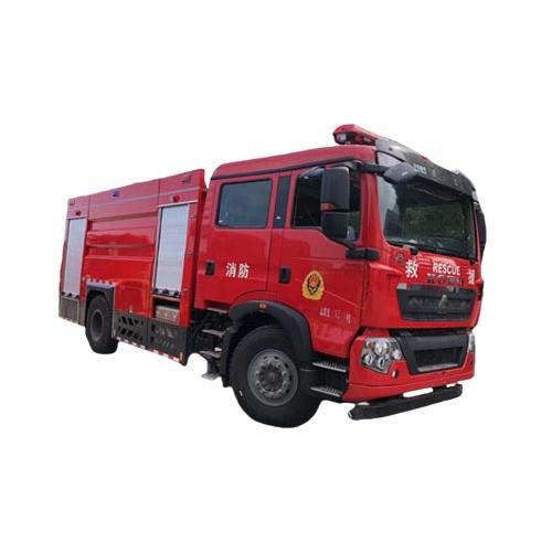 HOWO Jet Height 75m Discharge 60L/s Drive Speed 95km/h Water tank 7900L Holding 2+3 Men Fire Truck