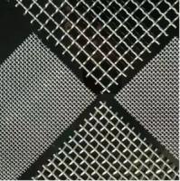Ceinture de convoyeur à fil plat et flexible, à motifs complexes, flexible dans les deux sens.
