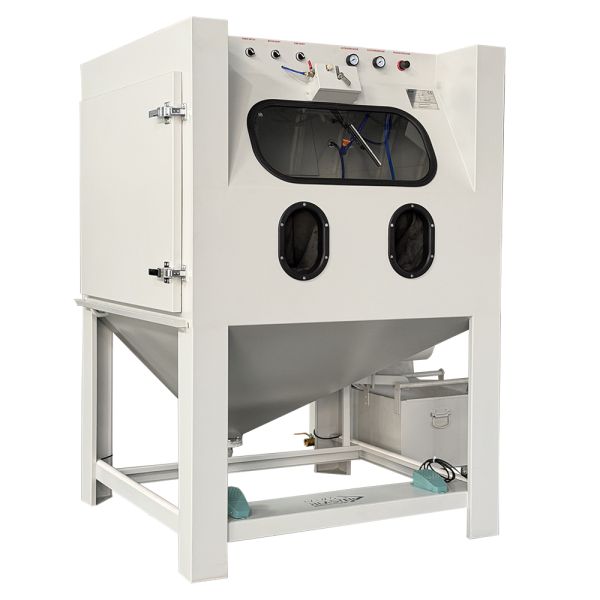 Energy-efficient Wet Sandblasting Cabinet for Surface Cleaning of Automotive Parts and Engines