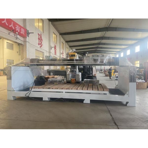 ZEUS 4+3 AXIS CNC CUTTING SAW 15KW+7.5KW 3200*2000MM CUT 100MM STONE CNC MACHINERY SAVE MONEY AND EFFORT FREE AFTER SALES TRAINING CUSTOM LOGO WARRANTY ONE YEAR SPINDLE CAMERA SUCTION SAW BLADE