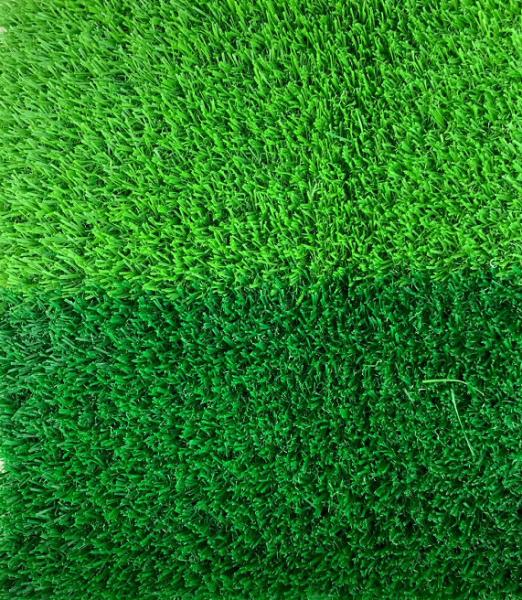 UV Resistant PP +PE  25-35mm Non-infill 12000Dtex Football Field High Density Artificial Grass