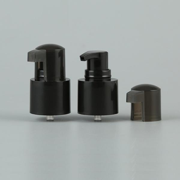 20/410 de tratamento cosmético com nervuras do preto fino do pulverizador da névoa 24-410 bombeia a tampa dos PP