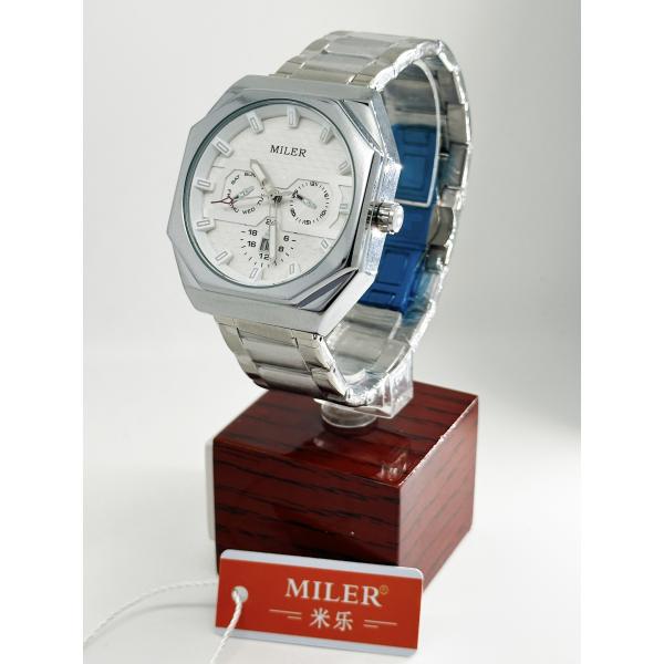 Групповые часы мужские три глаза шесть рук водонепроницаемые кварцевые часы