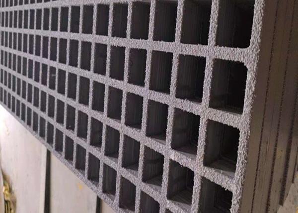 Non Slip Fiberglass Deck Grating Corrosion Resistance FRP Raw Material