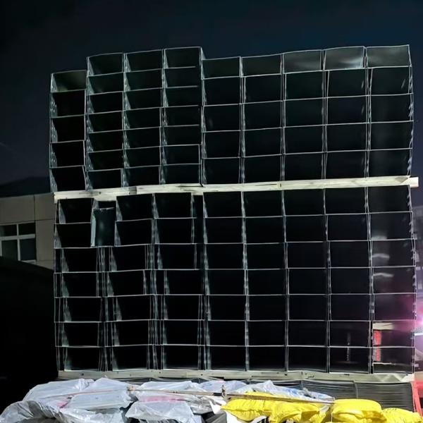 Cables eléctricos galvanizados, cables perforados metálicos, bandeja de cable, durabilidad prolongada