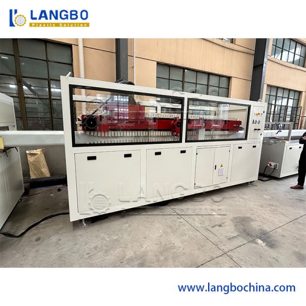 PE PP Wood-Plastic Decking Fance Floor Profile Extrusion Production Line Used in Floor Indoor or Outdoor/Parapets/Tray