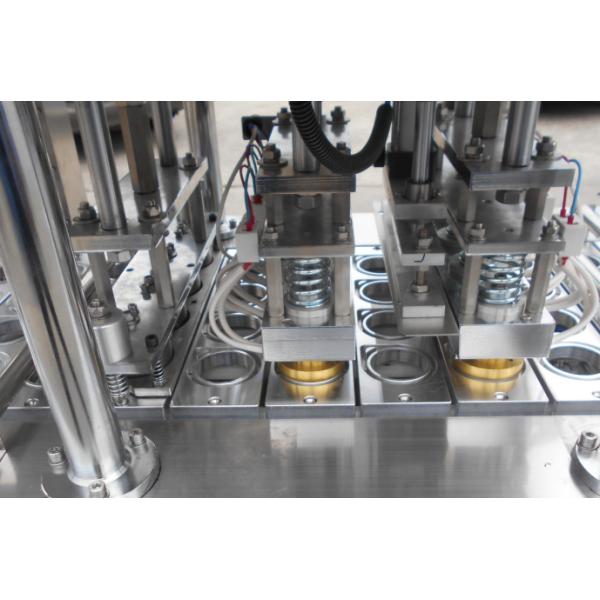 8 линий прибор завода машины запечатывания автоматической стирки чашки заполняя герметизируя упаковывая