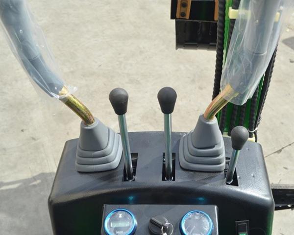 Agriculture Micro Excavator 0.8t 1.2t 1.3t Mini Excavator