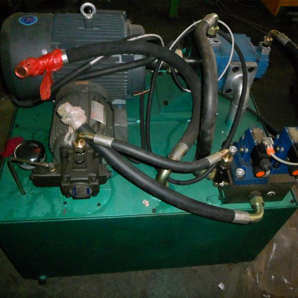 Prensa de curado de neumáticos de bicicletas para motocicletas Máquina de moldeo de neumáticos verticales PLC