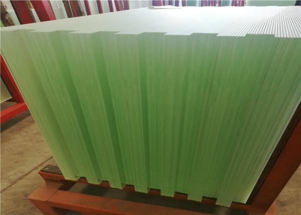 Low Iron Solar Panel Glass 3.2mm Thickness Electricity Generation Application