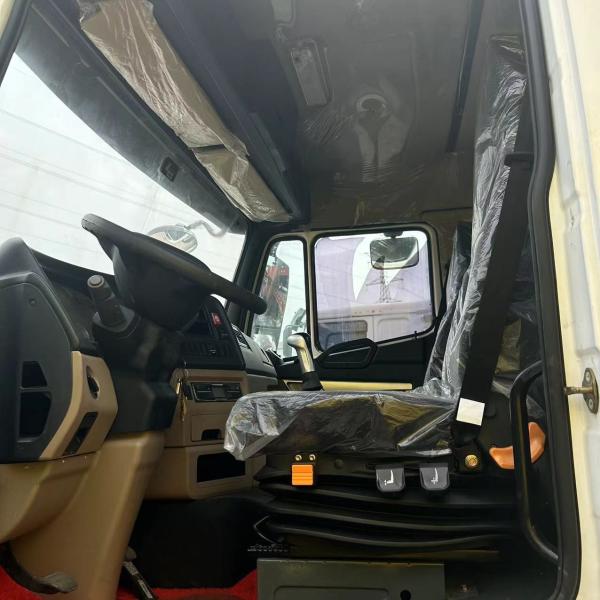 371hp 375hp Used Tractor Trailer Sinotruk Howo 6x4  10 wheels