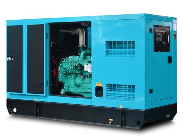 Gerador diesel silencioso 24kw de Dongfeng Cummins a 400kw