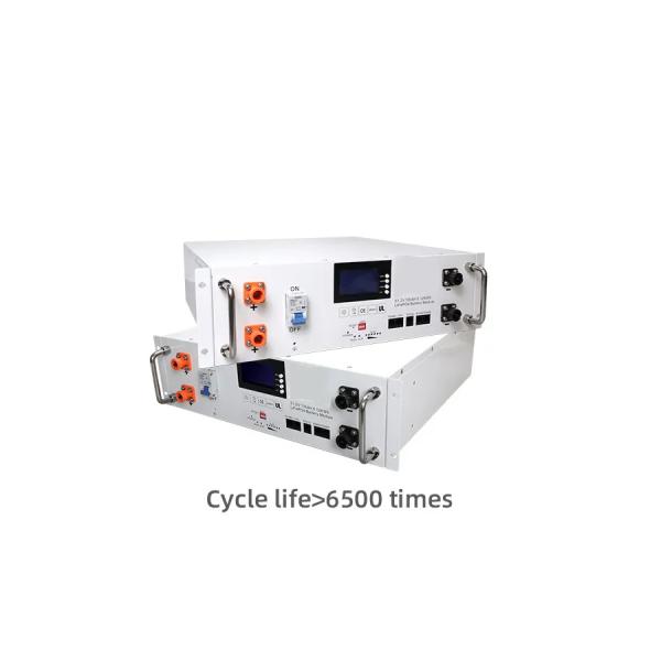 48V 51.2V 100AH 200Ah Batterie au lithium-fer-phosphate montée sur un rack haute performance