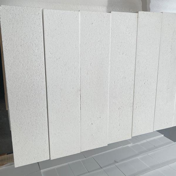 High Refractoriness Hollow Bricks for Extreme Heat Conditions 1770°-2000° in Industry