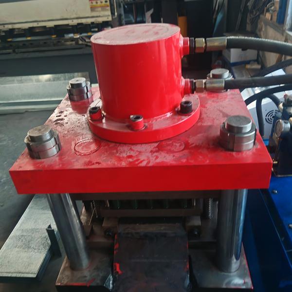 Cutting Type Hydraulic Cylinder Cable Tray Making Machine For High Tensile Steel Material