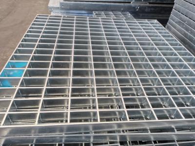 Anti Corrosion Stair Treads Steel Grating 200mm ISO9001 Approved
