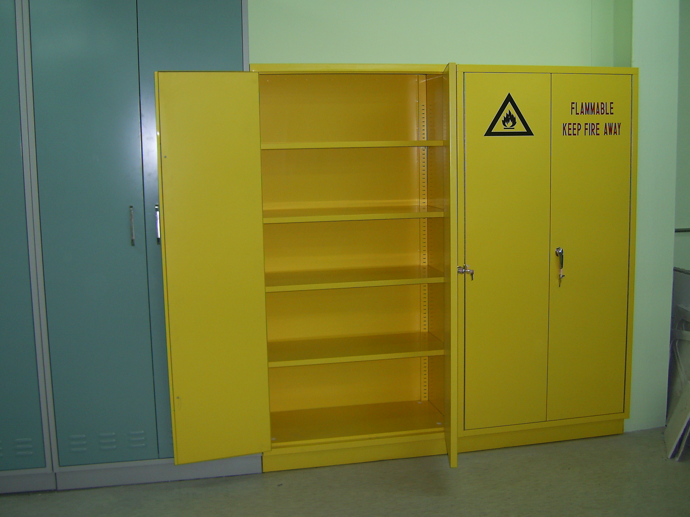 16 Gallon Flammable Liquid Storage Cabinet Fireproof Chemical Storage Cupboards