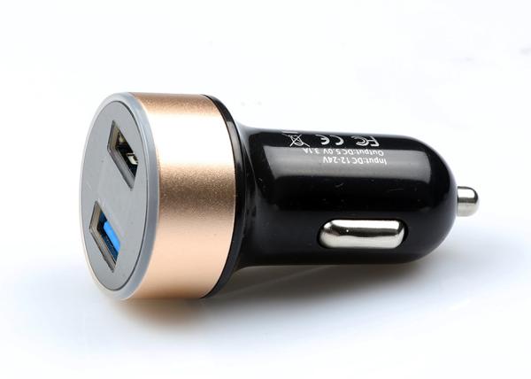 High Aluminum Alloy Car Phone Charger , PC Digital Display Dual 3.1A Mobile Phone Car Charger