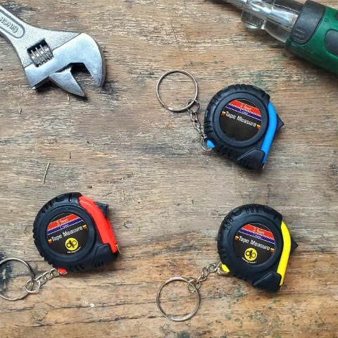 Почтовый размер 3 ступни ленты измерения с ключевой цепью - дюйма и сантиметров - 1 м Дети измерения ленты вытягиваемый