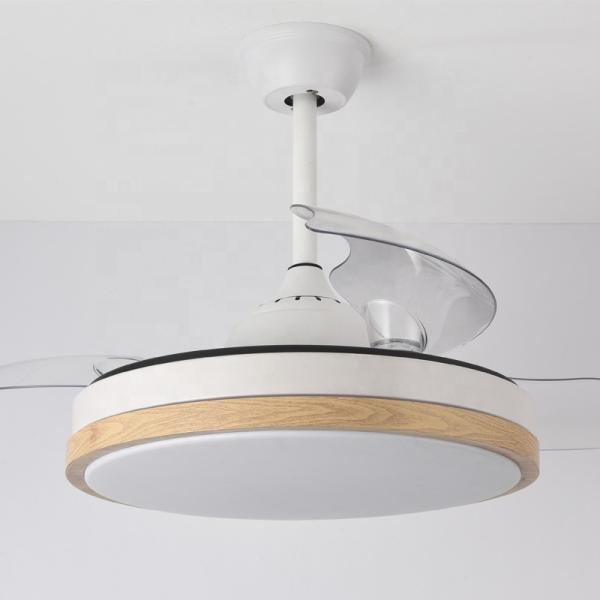 110V 220V Ventilateur de plafond à commande à distance Ventilateur de plafond moderne à 3 lames avec lumière