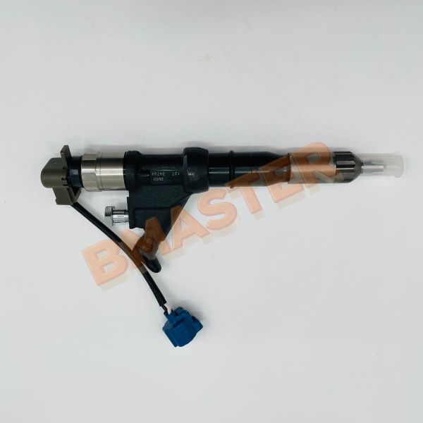 Densoo Fuel Injector 2950502800 23670E0580 For Truck EURO 5 Engines With Euro 5 Compliance, Steel Material And 6 Months Warranty