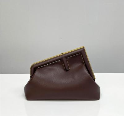 Metal Buckle Clip Ladies Clutch Bags ISO Wide Shoulder Strap Crossbody Bag