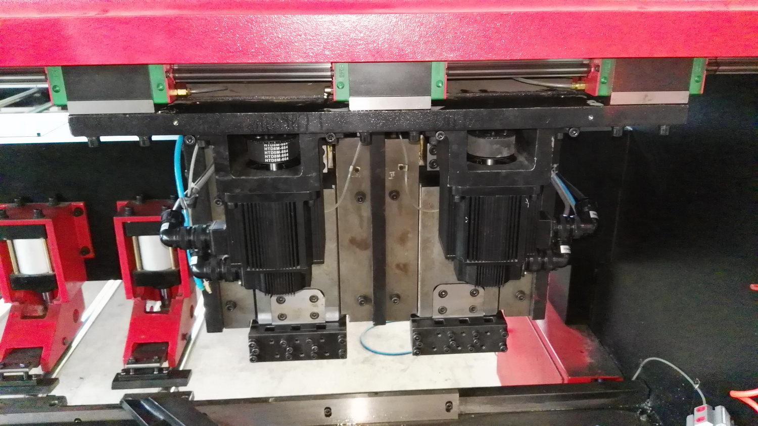 Автоматическое фальцаппарат нержавеющей стали v машины GBC05K-1250/4000 CNC v 6mm калибруя