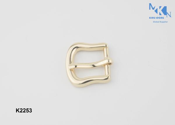 Fashion Design Metal Shoe Buckles , Shine Gold Center Bar Buckle Custom Logo
