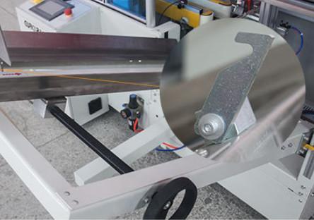 Máquina de Desembalagem Totalmente Automática Controle por PLC Dimensões 1200X800X1500mm
