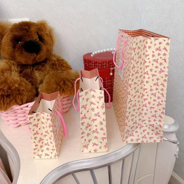 Bolsa de regalo floral, bolsa de regalo de cumpleaños, bolso de mano para tienda de ropa de mujer, tamaño grande, bolsa personalizada Tite