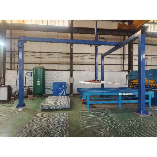 Aperture Size 50x200mm Fence Height 2.5m Fence Mesh Welding Machine