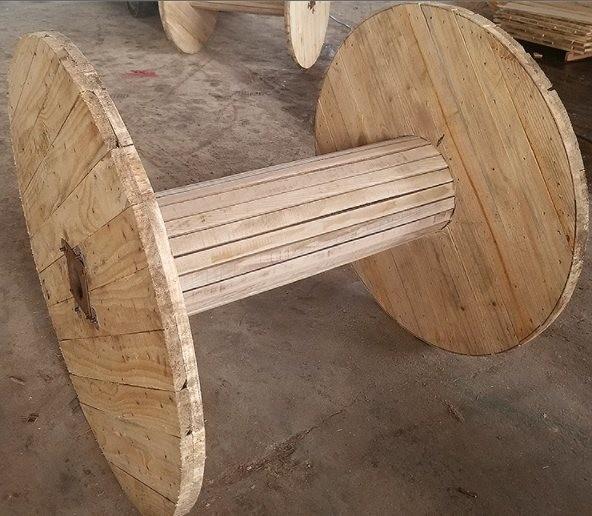 Customized Wooden Cable Reel Spool Large Wood Cable Reel For Wire Winding