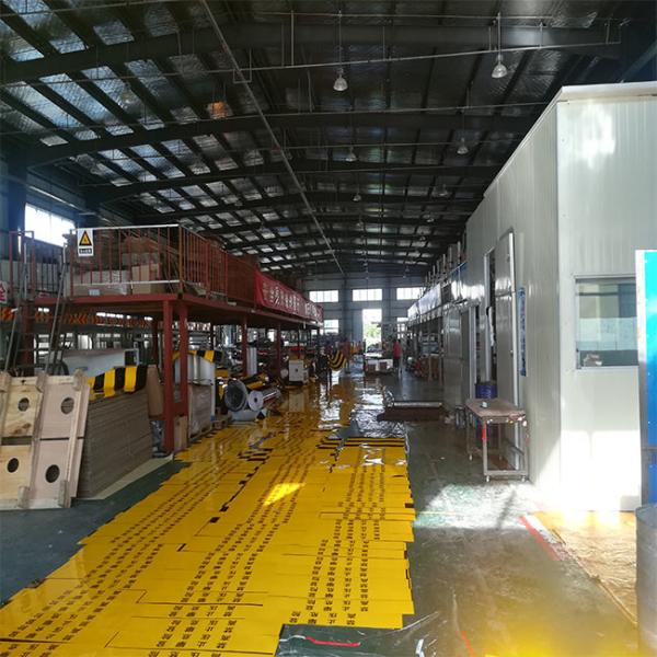 Металлизированная лента-отражатель для Саудовской Аравии