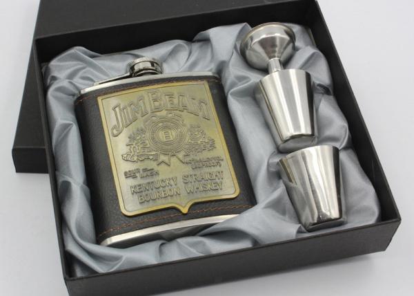 Portable Stainless Steel 7oz Hip Flask Exquisite Set With 2 Wine Cups 1 Funnel