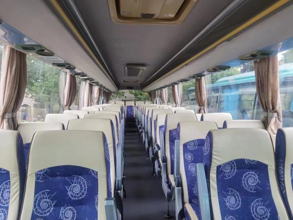 2018 Year 55 Seater Kinglong Xmq6128 Luxury Bus in with Euro 3 Emission Standard