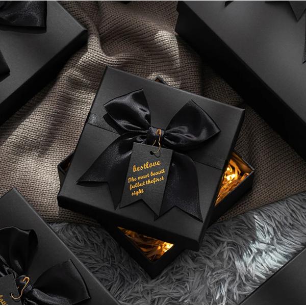 Luxury Pink Magnet Cover Dress Carton With Folding Magnetic Seal Gift Box