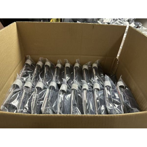Dansky High Quality Black Cat Thicker Rod Tourniquet Eco-Friendly 100% Nylon Strong Adhesive Manual Hook and Loop Tape