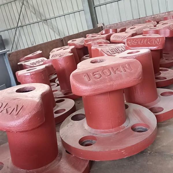 150KN T Head Cast Iron Boat Bollard Ship's Bollard Painted Bitumen Ship docking
